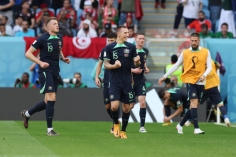 Thắng nghẹt thở, ĐT Úc khiến Tunisia 'đặt một chân' ra khỏi World Cup 2022