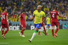 Trực tiếp Brazil vs Thụy Sĩ: Richarlison ra sân, sao MU thế chỗ Neymar