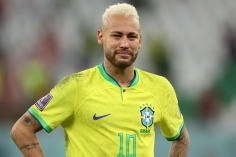 Neymar lại chấn thương, khả năng lỡ hẹn tuyển Brazil