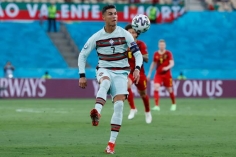 Ronaldo 'nã đại bác' khiến đội tuyển Bỉ thót tim