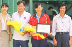 Ánh Viên nhận giải 'Ấn tượng vàng SEA Games 27'