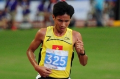 Video SEA Games 28: Chung kết chạy 10000m nam - Nguyễn Văn Lai/Đỗ Quốc Luật