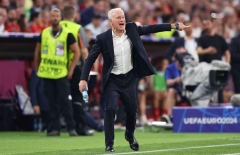 HLV Deschamps nói thẳng về thất bại của tuyển Pháp trước World Cup