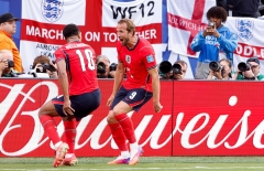 'Harry Kane là cầu thủ vĩ đại nhất lịch sử tuyển Anh'