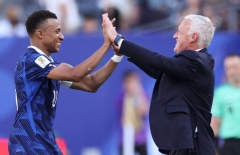 Deschamps tiết lộ điều ít ai biết về Mbappe giữa World Cup 2026