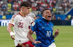 Sao Tây Ban Nha: 'Mbappe không làm chúng tôi sợ hãi'
