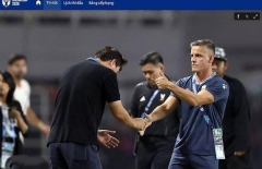 Báo Hàn: 'HLV Kim Sang Sik nhận sự tôn trọng từ HLV từng dự World Cup'