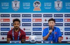 HLV Kim Sang Sik không muốn nhắc chuyện cũ với Malaysia