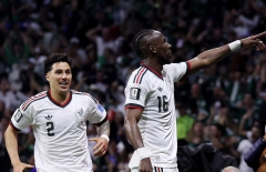 Trực tiếp CH Séc 0-2 Mexico: Séc gặp nguy