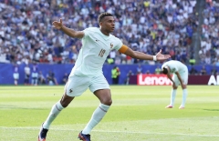 Mbappe xô đổ kỷ lục chưa từng có trong lịch sử World Cup