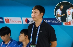 HLV Kim Sang Sik ra quyết định lạ với tuyển Việt Nam