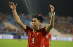 Trực tiếp Việt Nam 3-1 Campuchia: Đình Bắc lập cú đúp
