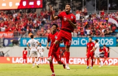 CĐV Indonesia đồng loạt nổi giận khi bị loại, nhắc thẳng tên Việt Nam