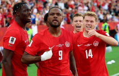 Đi vào lịch sử bóng đá Canada, Cyle Larin nói lời gan ruột