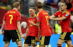 Trực tiếp bóng đá Bỉ 1-0 New Zealand: Trossard lên tiếng!