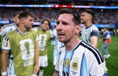 Messi nói thẳng lý do anh bật khóc sau chiến thắng trước Ai Cập