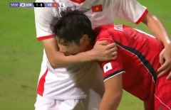 U23 Việt Nam bị cầu thủ Hàn Quốc cắn, trọng tài khiến tất cả ngỡ ngàng