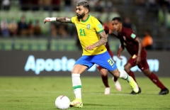 Brazil ngược dòng đẹp mắt trên đất Venezuela