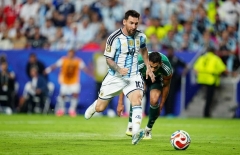 Hé lộ những bí mật gây sốt về tư duy siêu việt của Messi trước Algeria