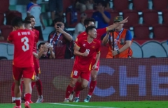 Chuyên trang bóng đá uy tín chấm điểm Việt Nam-Thái Lan: Hai Long cao nhất!
