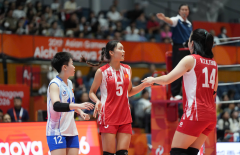 ĐT bóng chuyền nữ Việt Nam thắng thuyết phục Hong Kong, giành vé tứ kết ASIAD 2026