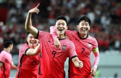 Đội hình mạnh nhất Hàn Quốc vs Uruguay: Châu Á chẳng hề kém cạnh