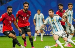 Thua đau Argentina, sao Ai Cập bất ngờ xếp Messi dưới 1 người