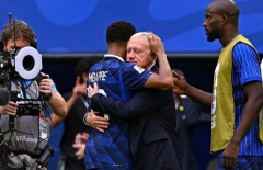 Mbappe xin lỗi Deschamps, lý do phía sau khiến nước Pháp xót xa
