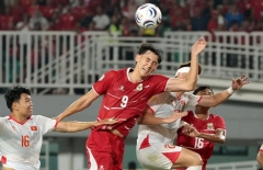 'Tòa tháp' gần 2m của Indonesia nói thẳng về nỗi đau thua Việt Nam