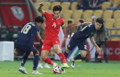 Vượt Việt Nam, Thái Lan bất ngờ dẫn đầu AFF Cup 2026