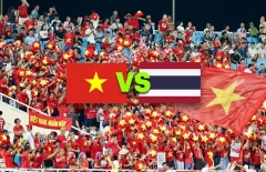 Truyền thông Thái Lan choáng váng vì hành động của CĐV Việt Nam