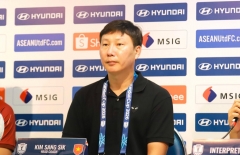 Trực tiếp HLV Kim Sang Sik nói khi Việt Nam vượt Thái Lan vô địch AFF Cup