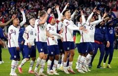 Trước giờ đấu World Cup, đội tuyển Mỹ phát cuồng vì kỳ tích không tưởng