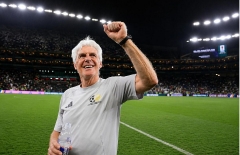 Chưa vội về với vợ, HLV 74 tuổi mơ viết tiếp cổ tích World Cup 2026