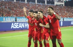 CĐV Đông Nam Á phát sốt: ‘Ghi 4 bàn mà Thái Lan vẫn dâng chức vô địch cho Việt Nam’