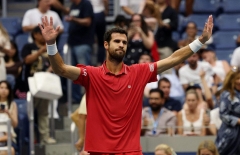 Thăng hoa sau khi hạ thần đồng gốc Việt, người khổng lồ Nga trở lại bán kết US Open