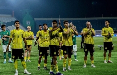 Malaysia nhận lời khuyên từ huyền thoại MU trước trận gặp ĐT Việt Nam