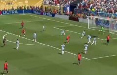 Video: Yamal dứt điểm nguy hiểm về phía khung thành Argentina
