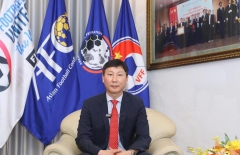 HLV Kim Sang Sik chính thức được đảm bảo tương lai
