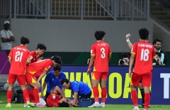 BLV Quang Tùng chỉ thẳng lý do Hiểu Minh bị chấn thương nặng