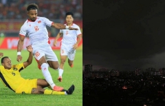 NÓNG: Hà Nội mưa cực to, Trận Việt Nam vs Malaysia gặp biến cố