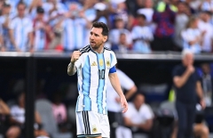 Trực tiếp bóng đá Argentina 1-0 Algeria: Messi lập siêu phẩm