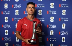 Ghi bàn đầu tiên ở knock-out World Cup, Ronaldo lập tức được vinh danh