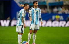 Messi bị tấn công, Paredes lập tức lên tiếng cực gắt