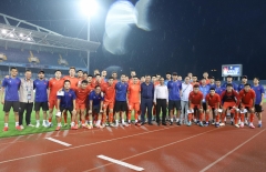 ĐT Việt Nam nhận doping tinh thần trước trận chung kết lượt về AFF Cup