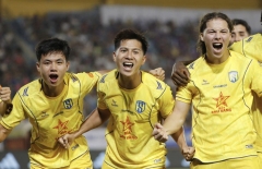V-League đảo chiều chóng mặt, loạt ông lớn đồng loạt ngã ngựa