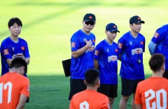 NÓNG: ĐT Việt Nam lập tức tìm HLV Hàn Quốc mới sau FIFA ASEAN Cup
