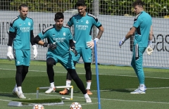 Chưa đá World Cup, siêu sao Real Madrid bất ngờ tiết lộ việc giải nghệ