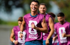 Đồng đội cũ của Ronaldo lên tiếng, nói một điều khiến cả Bồ Đào Nha phải suy nghĩ