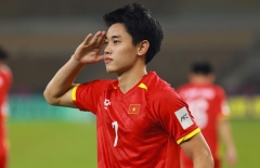 Đình Bắc gây sốt trước AFF Cup, vượt mặt các đàn anh tại ĐT Việt Nam